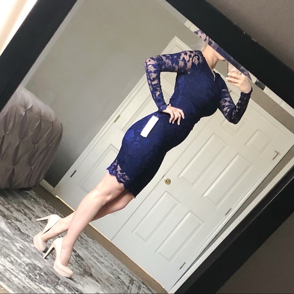 ✨Nicole Miller Lace Dress - Picture 8 of 8